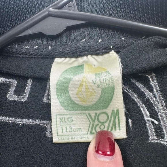 Volcom black jacket - Picture 3 of 3